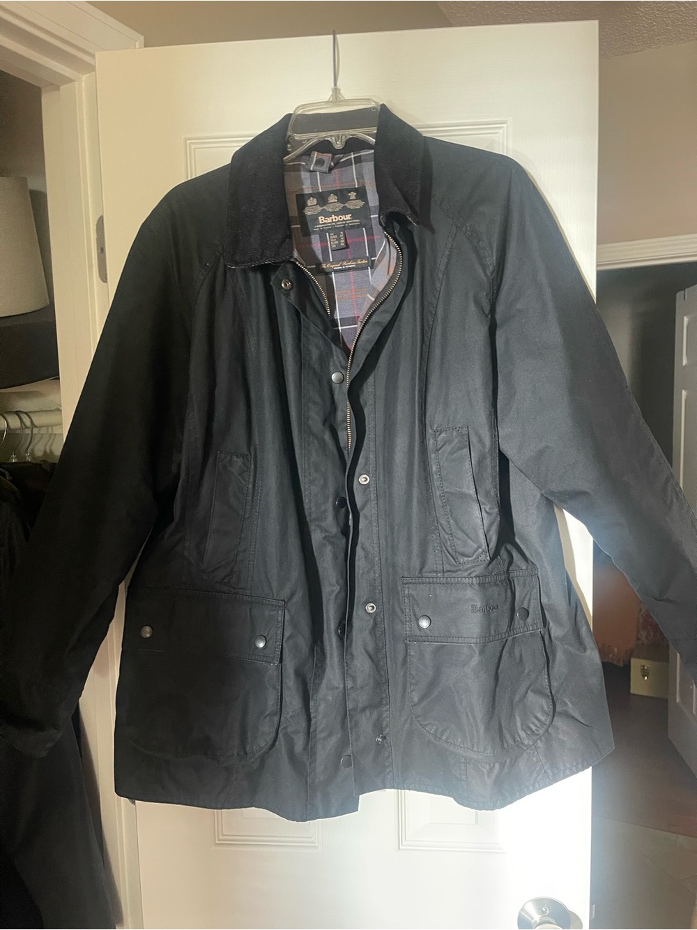 Barbour Women’s Waxed Cotton Jacket - Black